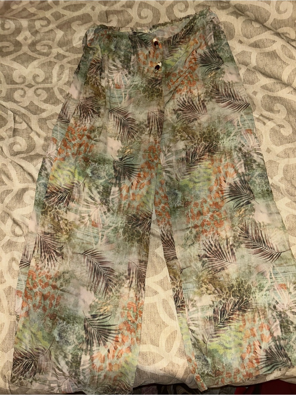 SHEIN Green Botanical Print Straight Leg Pants